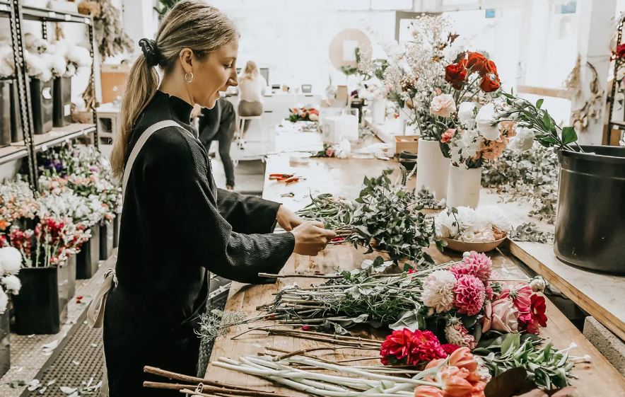 A Deep Dive into the Seasonal Offerings at Neutral Bay Florist Shops